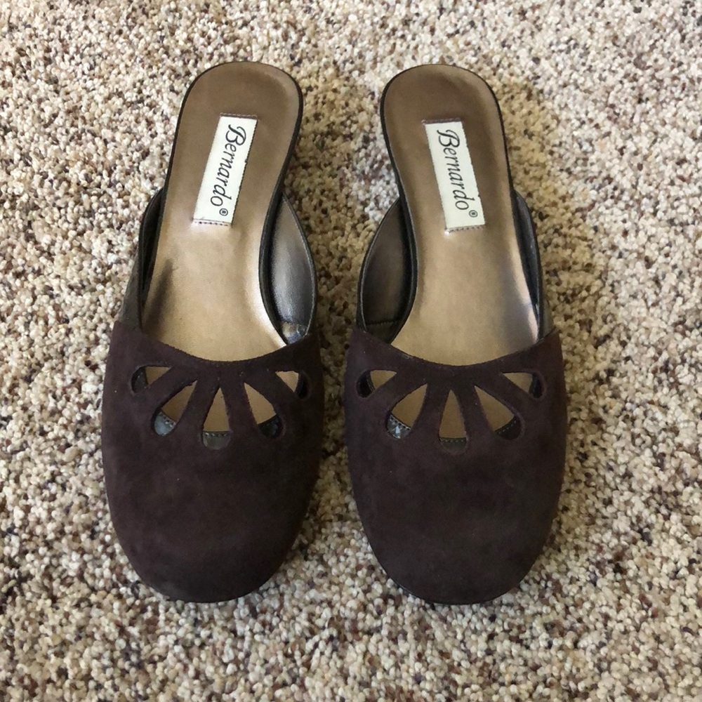 Dress shoe